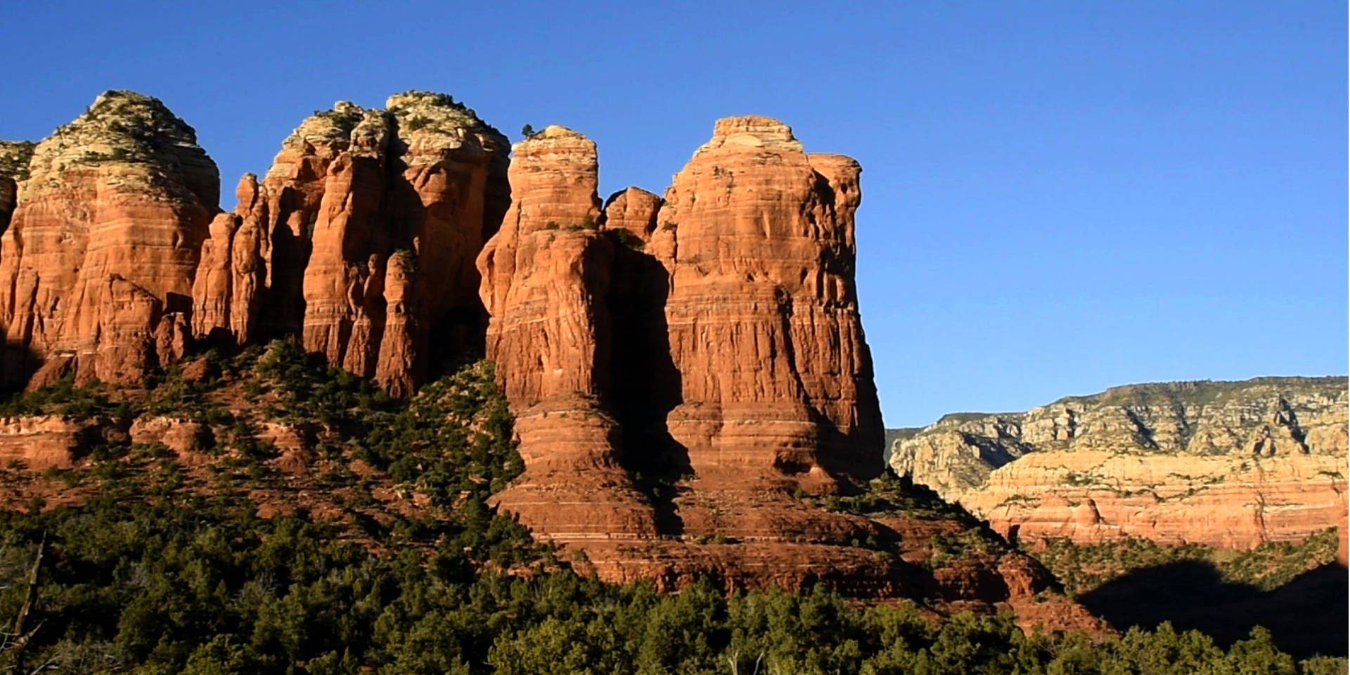 Oneness - Coffeepot rock, Arizona